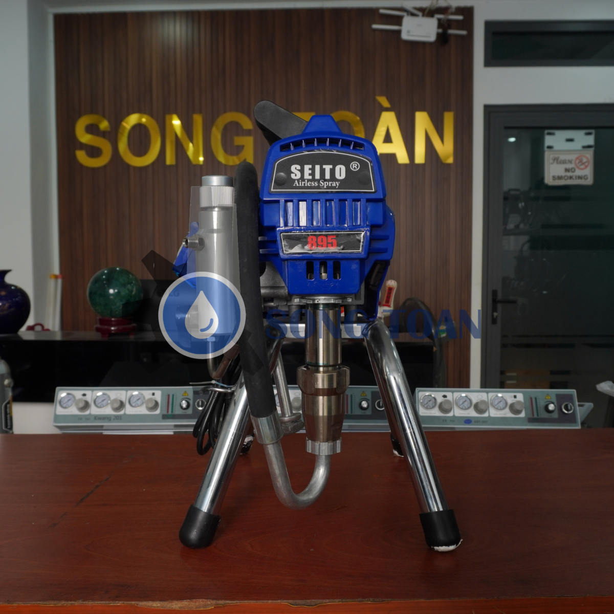 máy phun sơn epoxy ST-895